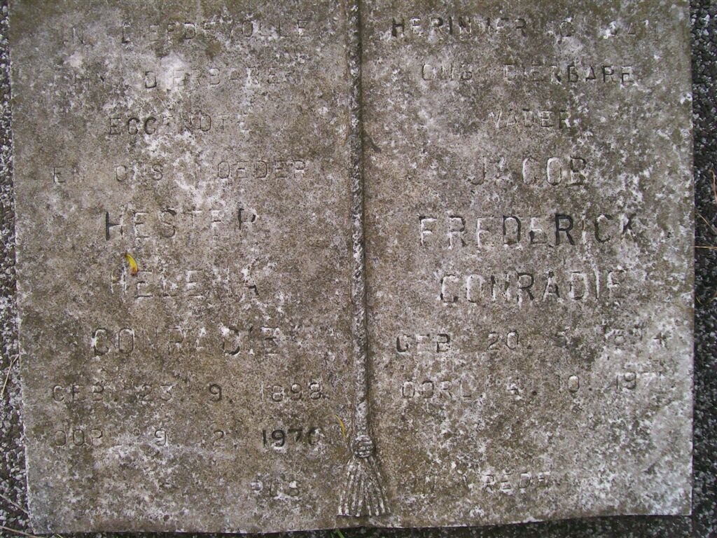 CONRADIE Jacob Frederick 18?4-1971 &amp; Hester Helena 1898-1970