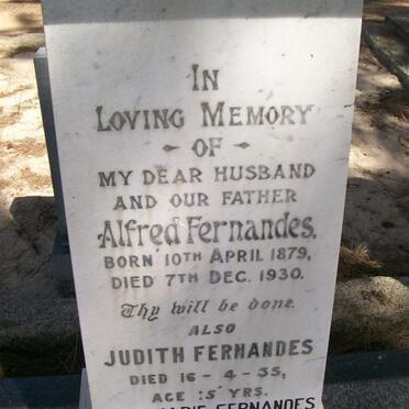 FERNANDES Alfred 1879-1930 :: FERNANDES Judith -1935 :: FERNANDES Annemarie nee REINHARDT 1939-1990