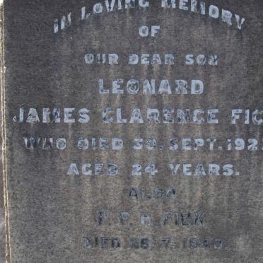 FICK Leonard James Clarence -1923 :: FICK P.P.H. -1940