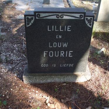FOURIE Louw &amp; Lillie
