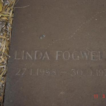 FOGWELL Linda 1958-1971