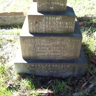 GRAHAM Norman Stewert -1922 :: GRAHAM George -1950 :: GRAHAM Matilda -1945