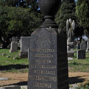 HERHOLDT :: BURGER :: CADLE