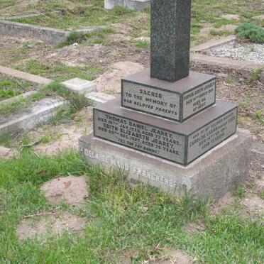 JEAREY :: VAN DER VEEN