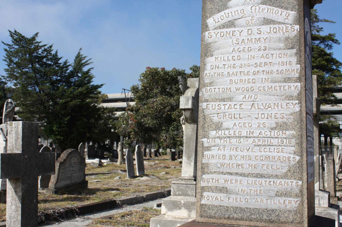 JONES Sydney D.S. -1916 :: JONES Eustace Alvanley Groll -1918