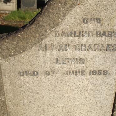 KEET Mavis -1953, KEET Allan Charles Lewis -1958, OSNER Joan nee KEET -1959_4