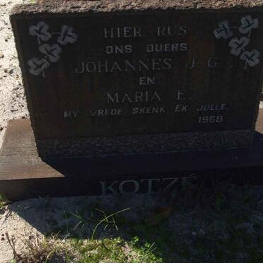 KOTZE Johannes J.G.  -1968 &amp; Maria E.  -1968