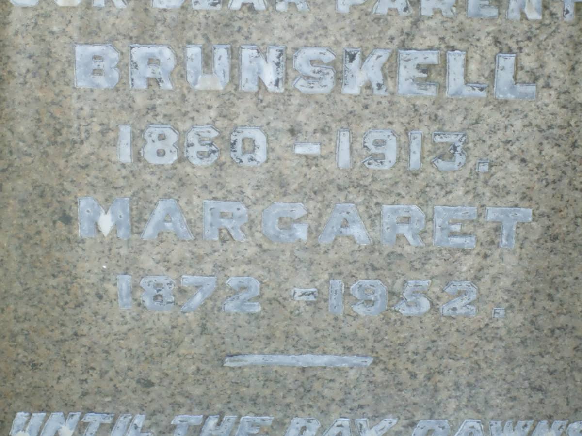 LOWIS  Brunskell 1860-1913 &amp; Margaret 1872-1952