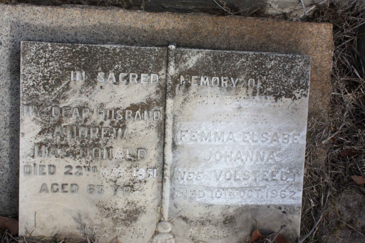MACDONALD Andrew -1951 &amp; Femma Elsabe Johanna VOLSTEEDT -1962