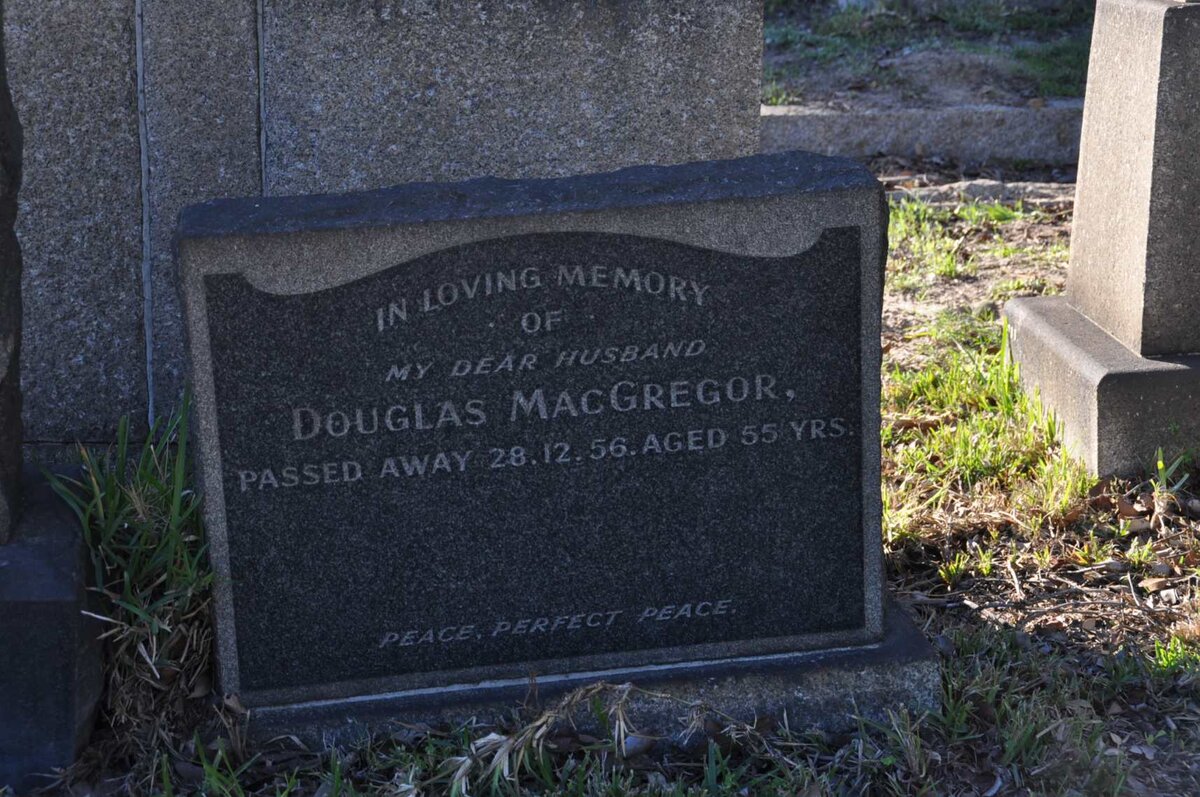 MacGREGOR Douglas -1956