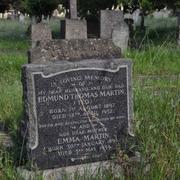 MARTIN Edmund Thomas 1897-1952 &amp; Emma 1896-1959