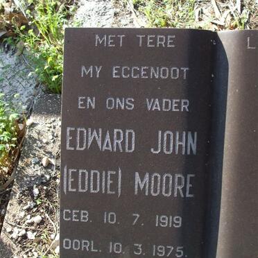 MOORE Edward Johan 1919-4975