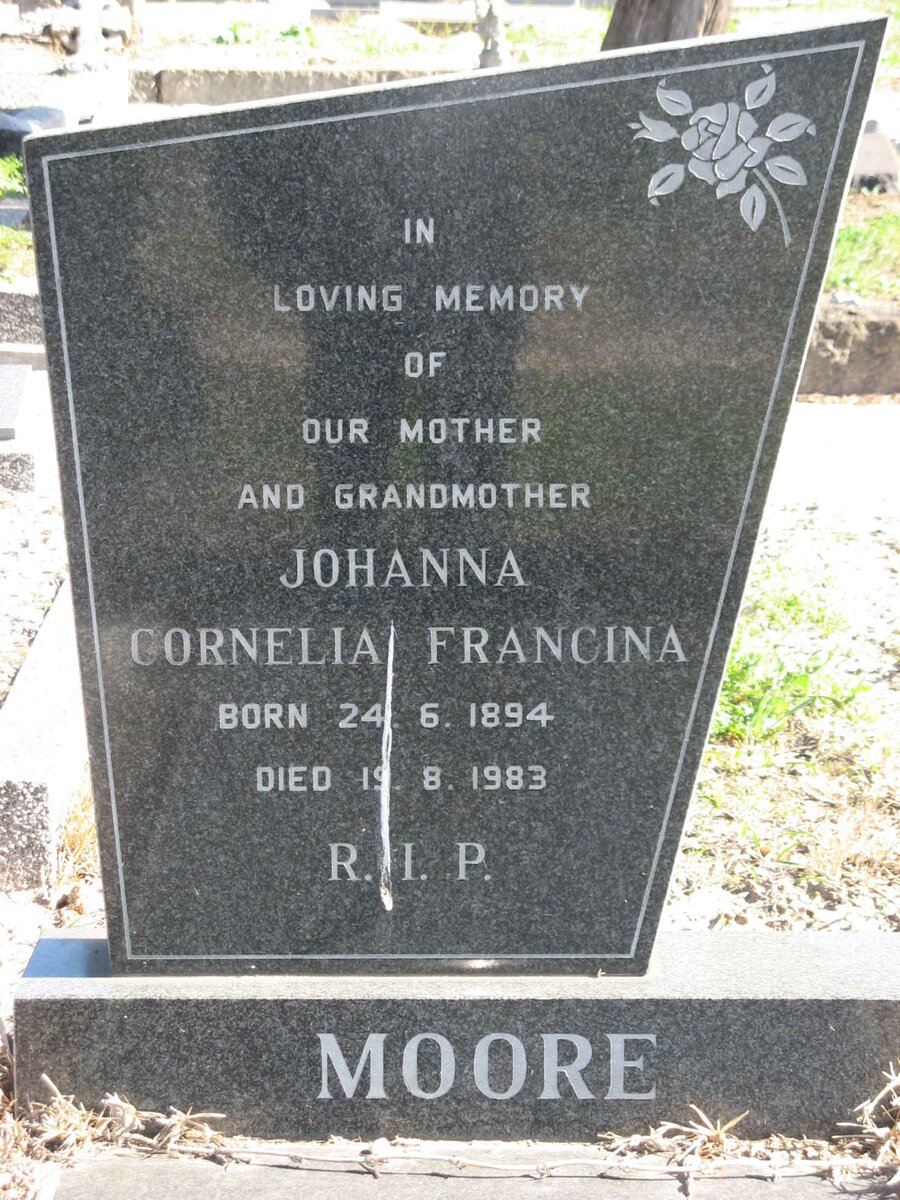 MOORE Johanna Cornelia Francina 1894-1983
