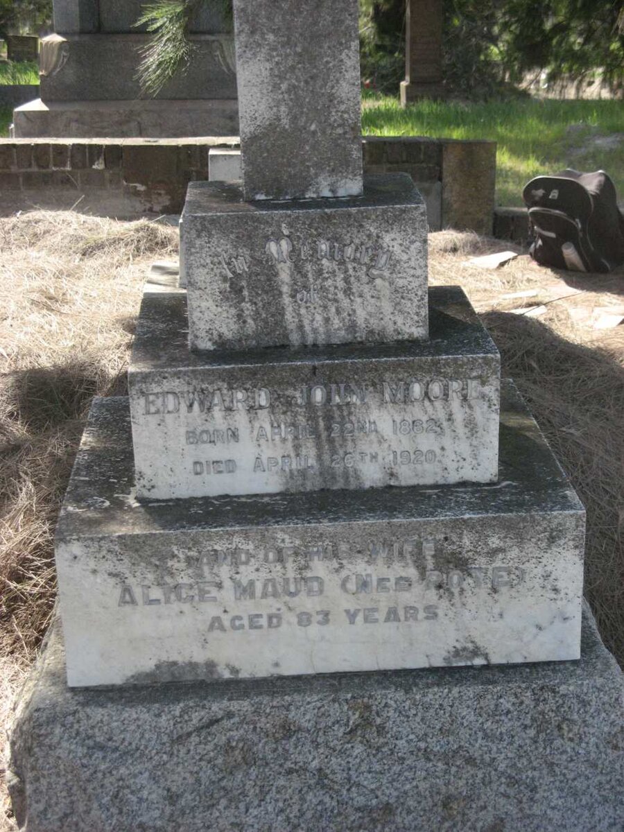 MOORE Edward John 1862-1920 &amp; Alice Maud ROTE