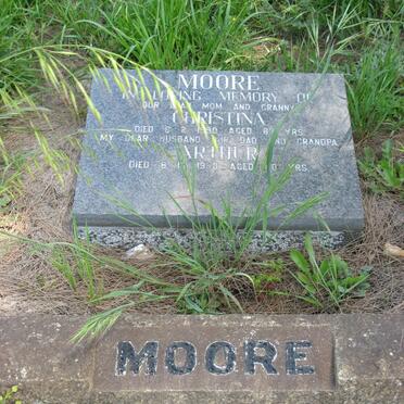 MOORE Arthur -1990 &amp; Christina -1990