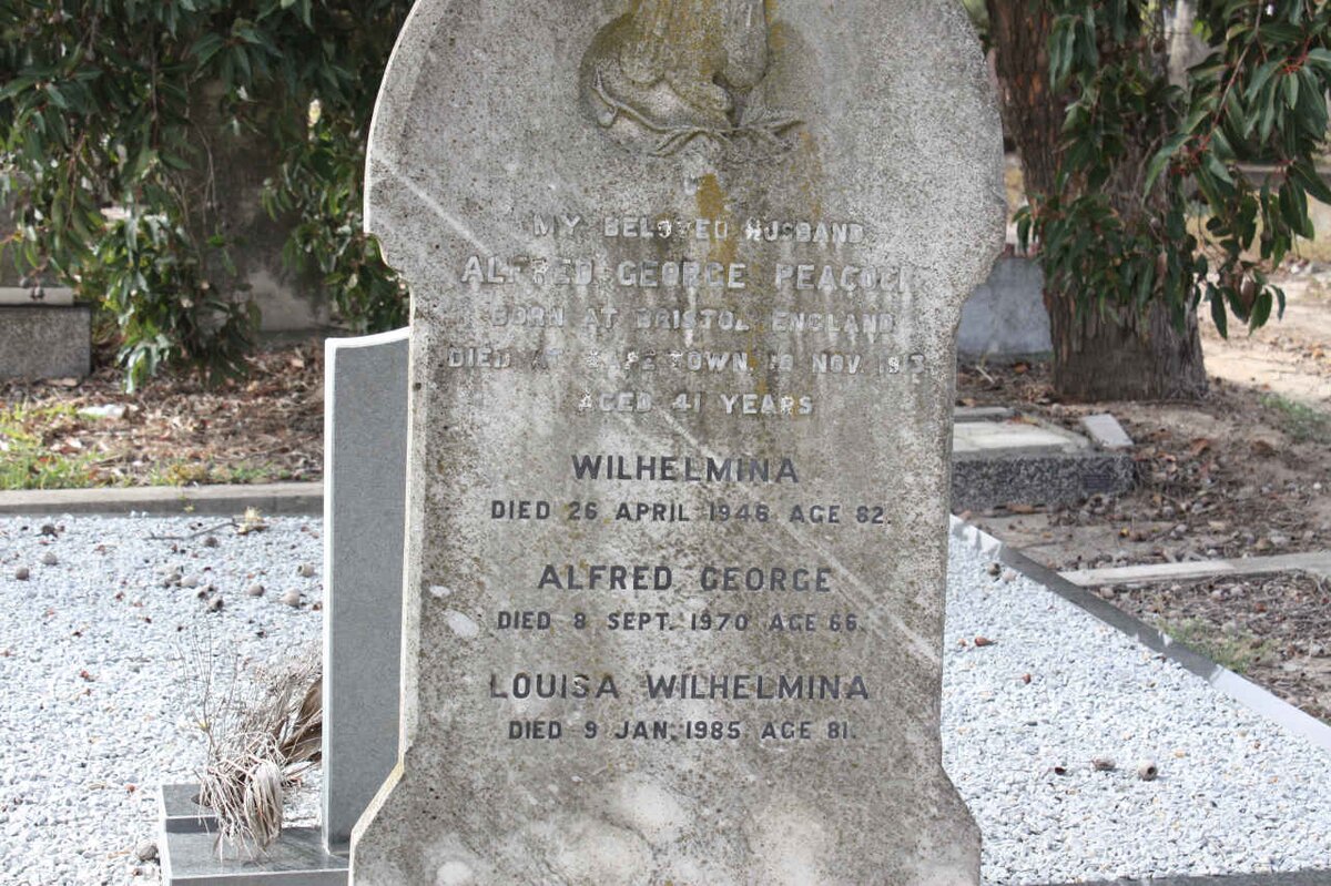PEACOCK Alfred George -1913 :: PEACOCK Wilhelmina -1946 :: PEACOCK Alfred George -1970 :: PEACOCK Louis Wilhelmina -1985