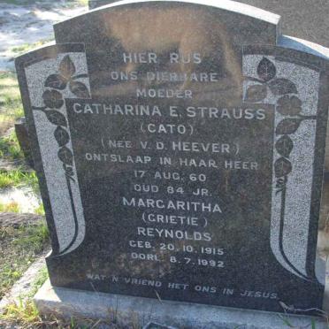 STRAUSS Catharina E. nee V.D. HEEVER -1960 ::  REYNOLDS Margritha -1915-1992