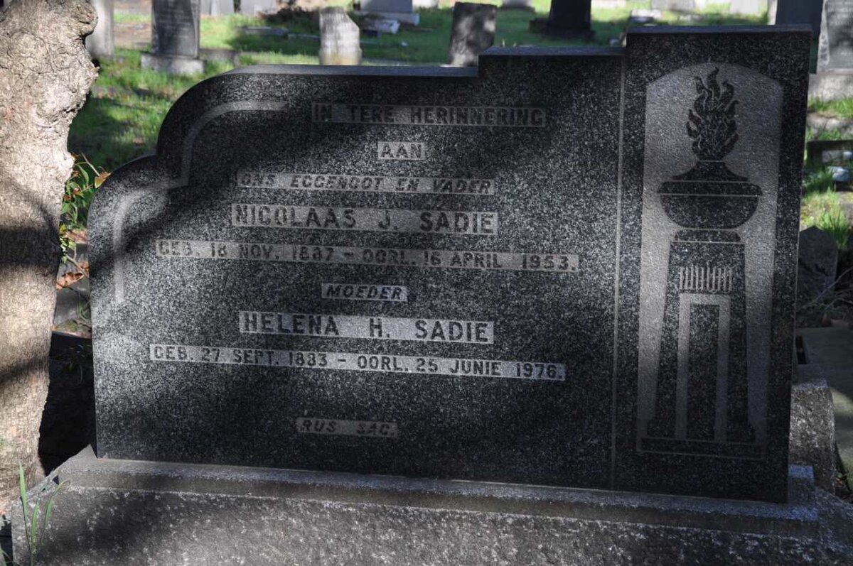 SADIE Nicolaas J. 1887-1953 &amp; Helena H. 1883-1976