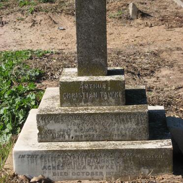 TAWKE Arthur Christian -1927 &amp; Mary -19? :: TAWKE Agnes Julia -1960