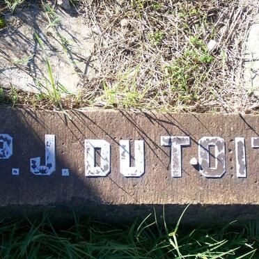 TOIT P.J. du