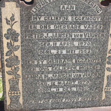 VUUREN Pieter J., Jansen van 1870-1953 &amp; Anna M. 1873-1960