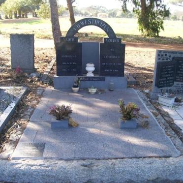 WESTHUIZEN Andries J.C., van der 1896-1969 &amp; Catherina W. BASSON 1903-1969