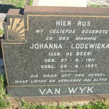 WYK Johanna Lodewieka, van nee DE BEER 1911-1957