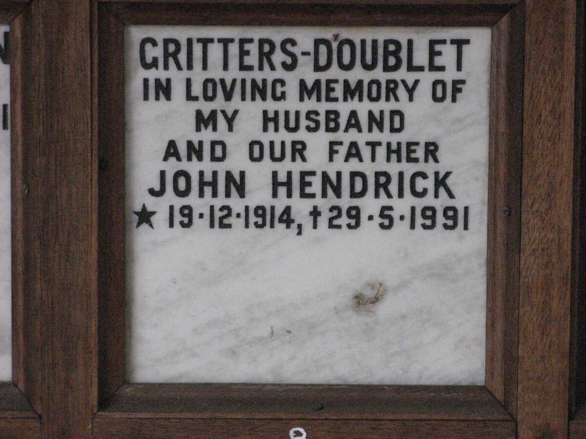 DOUBLET John Hendrick, CRITTERS 1914-1991