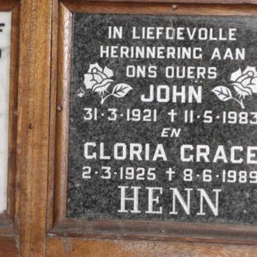 HENN John 1921-1983 &amp; Gloria Grace 1925-1989