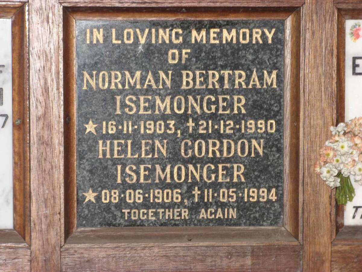 ISEMONGER Norman Bertram 1903-1990 &amp; Helen Gordon 1906-1994
