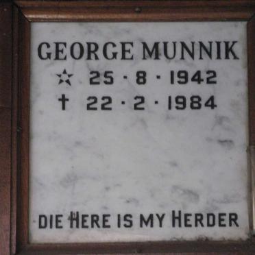 MUNNIK George 1942-1984