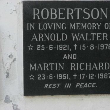ROBERTSON Arnold Walter 1921-1976 :: ROBERTSON Martin Richard 1951-1967