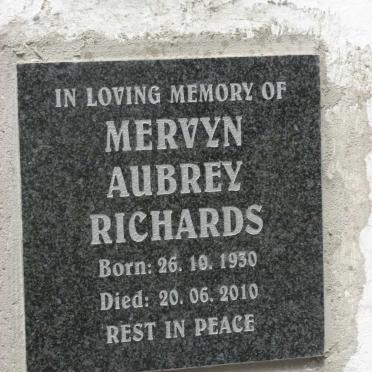 RICHARDS Mervyn Aubrey 1930-2010