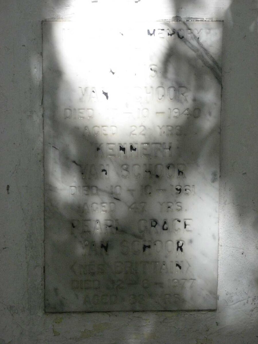 SCHOOR ?, van -1940 :: SCHOOR Kenneth, van -1981 :: SCHOOR Pearl Grace, van nee BRITTAIN -1977