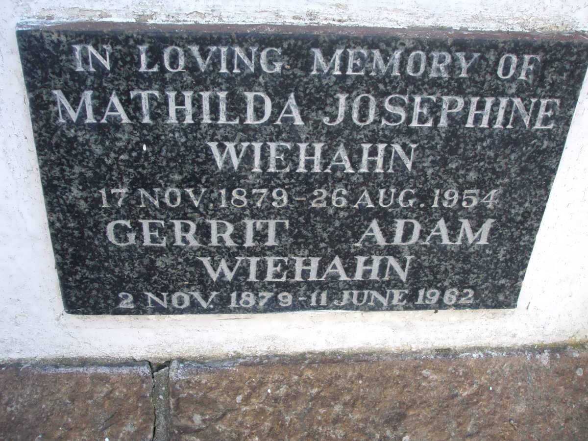 WIEHAHN Gerrit Adam 1879-1962 &amp; Mathilda Josephine 1879-1954