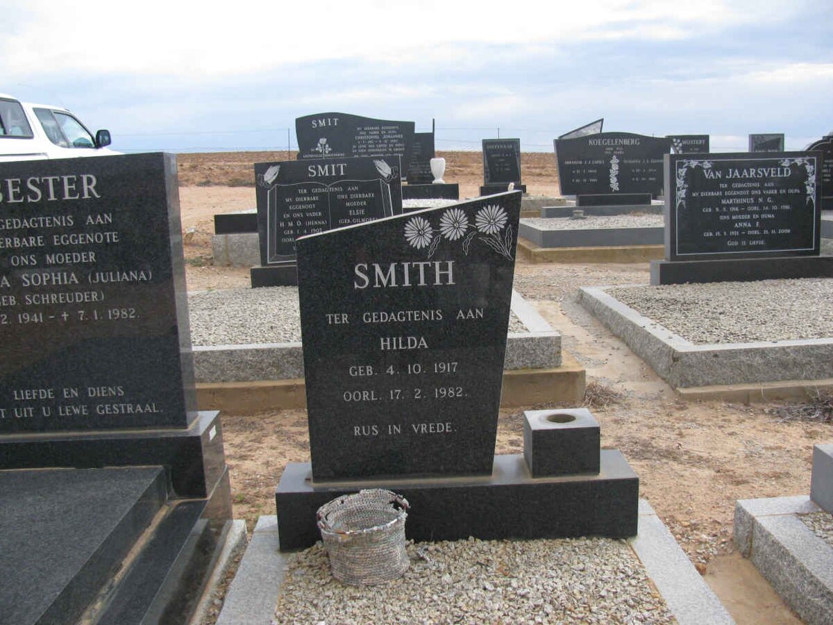 SMITH Hilda 1917-1982