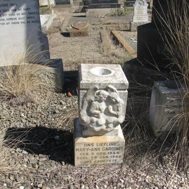 GARDINER Mary-Ann 1944-1946