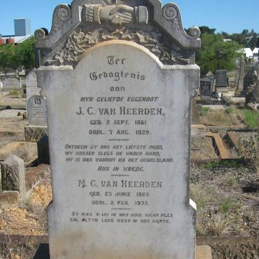 HEERDEN J.C., van 1861-1929 &amp; M.C. 1865-1939