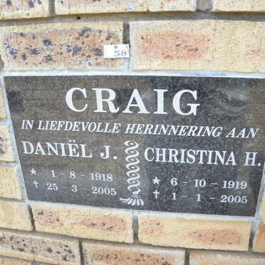 CRAIG Daniel J. 1918-2005 &amp; Christina H. 1919-2005