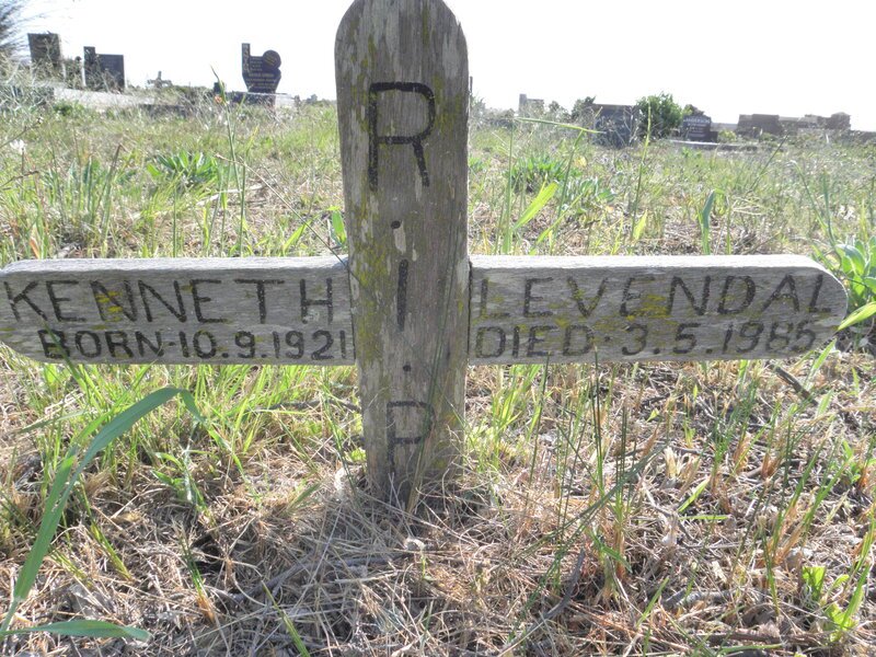 LEVENDAL Kenneth 1921-1985