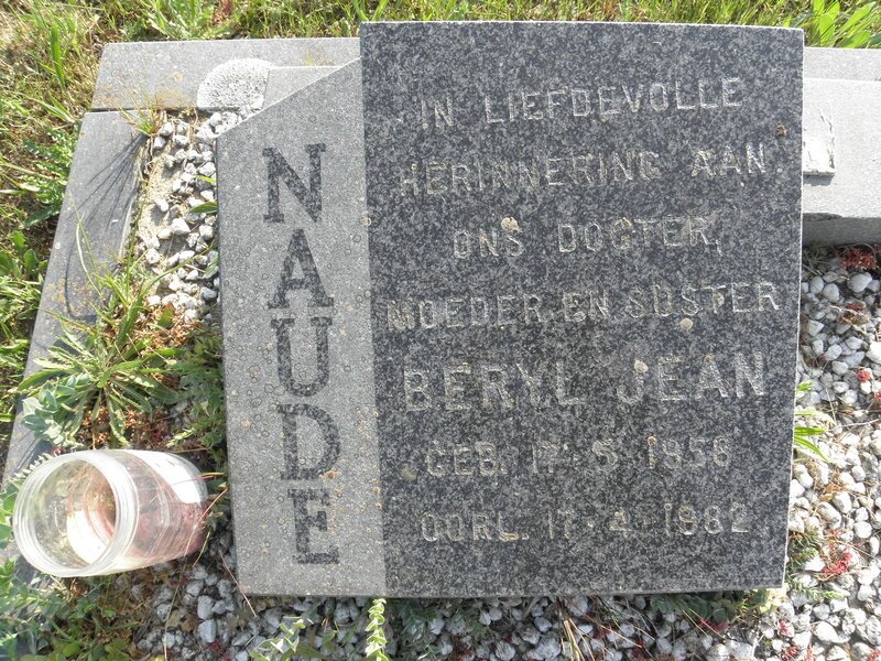 NAUDE Beryl Jean 1958-1982