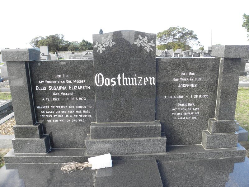 OOSTHUIZEN Josephus 1910-1995 &amp; Ellis Susanna Elizabeth VISAGIE 1927-1973
