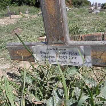 PIENAAR Sannie 1944-2010