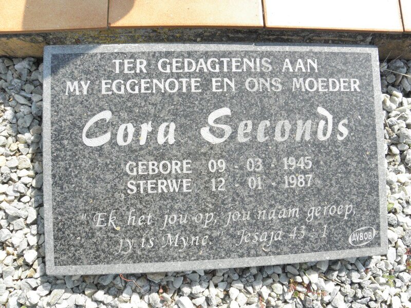 SECONDS Cora 1945-1987