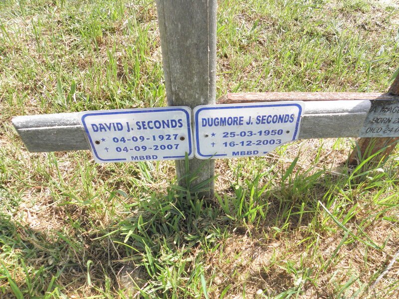 SECONDS David J. 1927-2007 :: SECONDS Dugmore J. 1950-2003