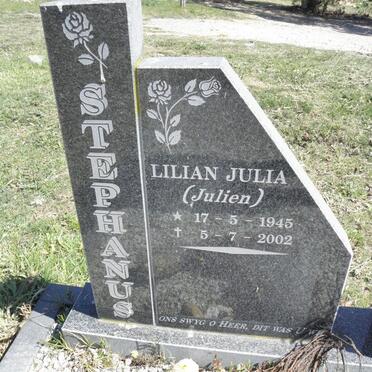 STEPHANUS Lilian Julia 1945-2002
