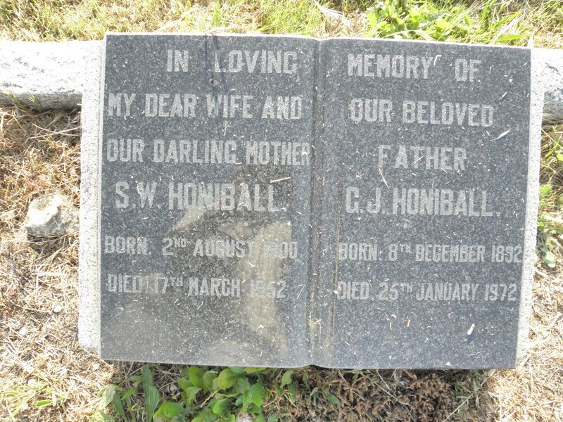 HONIBALL G.J. 1892-1972 &amp; S.W. 1900-1952