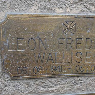 WALLISER Leon Frederic 1941-2011