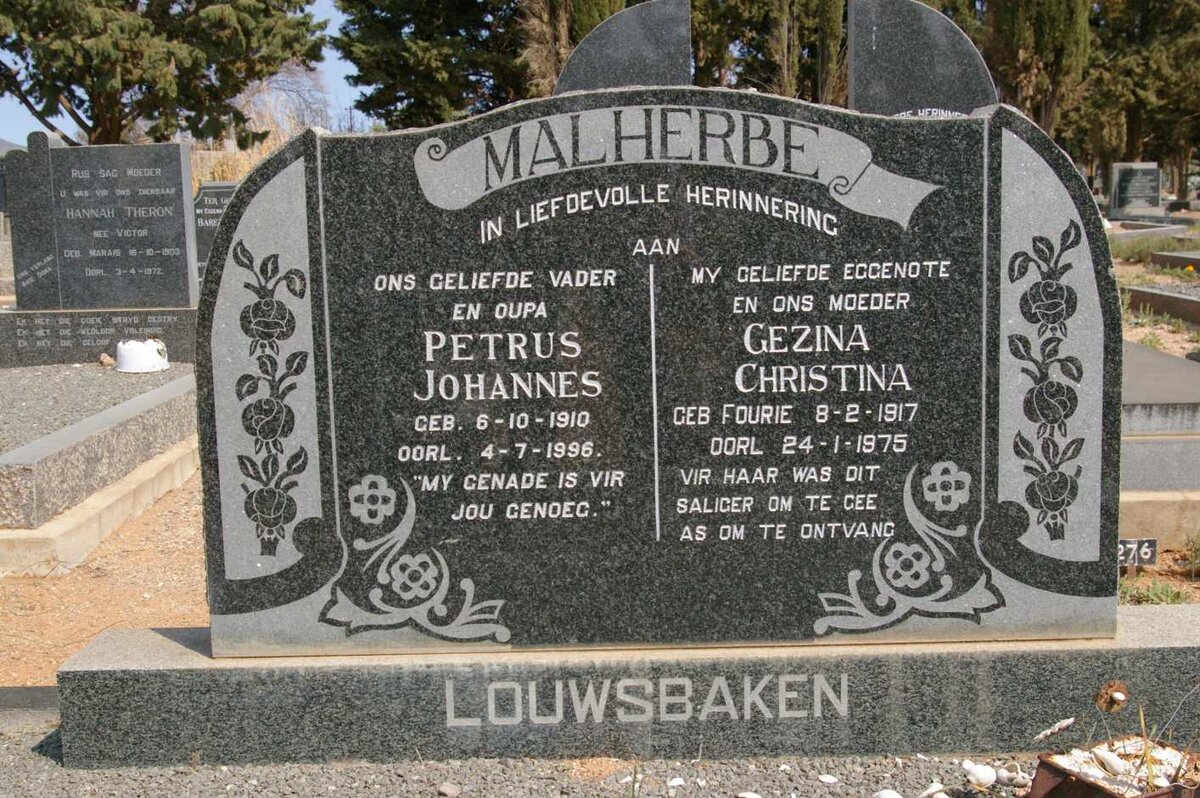 MALHERBE Petrus Johannes 1910-1996 &amp; Gezina Christina FOURIE 1917-1975
