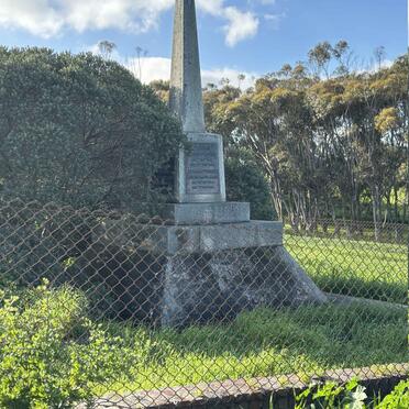 Western Cape, MALMESBURY district, Philadelpia, Uitkyk 75, farm cemetery